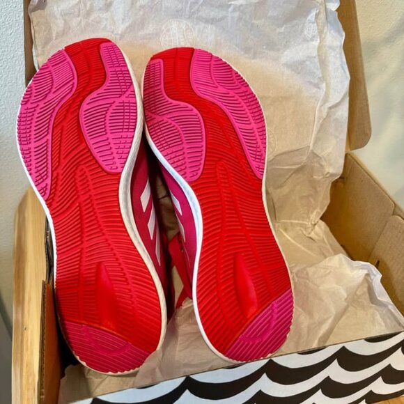 Adidas x Marimekko Size 10 women’s - Picture 3 of 5